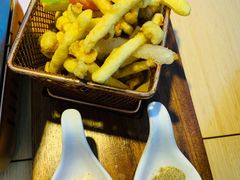 -关东小磨东北菜(上海长风大悦城店)