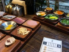 -银米·云南传统过桥米线(双廊黑金冠店)