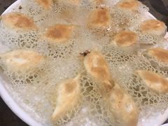 香菇鲜肉煎饺-周家大连水饺(美专校街店)
