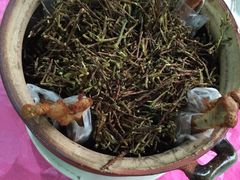 -荷香居(洞企石路店)