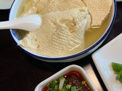 泉水豆花-陈麻婆豆腐总店