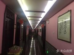 -芳草堂中医门诊部(怡芳苑店)