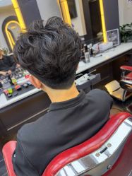 -贝勒爷专业男发