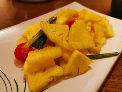 青柠檬拌鲜菠萝-云海肴·汽锅鸡·云南菜(领展购物广场·中关村店)