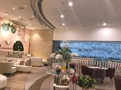 -MEET缘燕窝甜品&Tang's cake(华润万象城店)