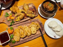 荷香粉蒸肉-莲餐厅·湖北菜·藕汤是头牌(愚园路店)
