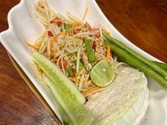 -Dang restaurant (patong phuket)