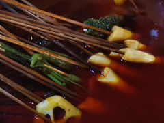 -拈签一笑黄牛肉辣卤串串