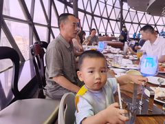 -东方明珠·空中旋转餐厅