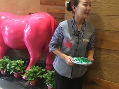 -小放牛炒菜馆(军校店)