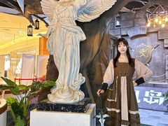 -暴风岛沉浸式体验馆(百联世纪店)