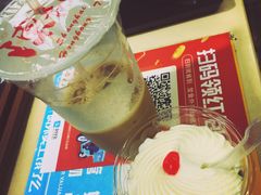 -陈记甜品窝(中山北路店)