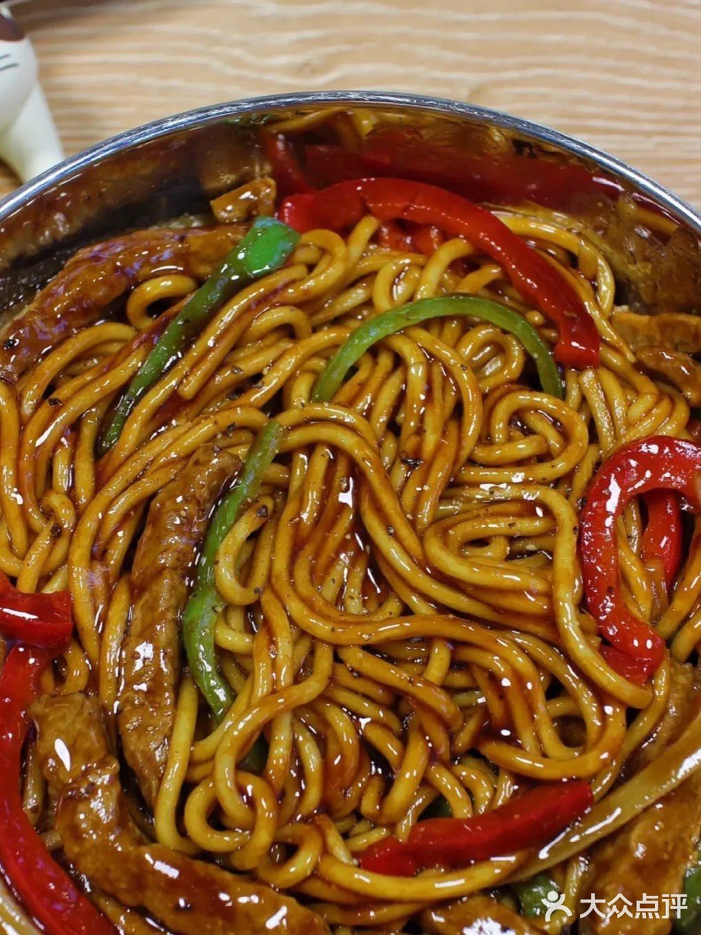 再做一次,这个炒面也太好吃了。 绝好吃的炒面又来啦! 姐妺们