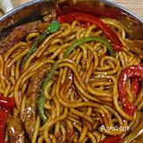 再做一次,这个炒面也太好吃了。 绝好吃的炒面又来啦! 姐妺们