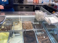 -VENCHI 闻绮(上海佛罗伦萨小镇店)