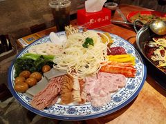 -周小明火锅(黑金冠社区店)