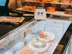 -花花卷卷·鲜食蛋糕(静安久光百货店)