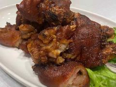 香酥猪手-开海·红岛海鲜虾水饺(石老人店)