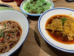 -山城外·非遗酸菜鱼(蜀都万达店)