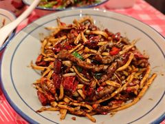 -荆九爷爆炒桥头三嫩(云南北路店)