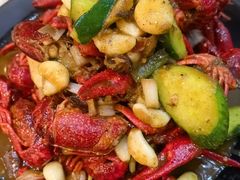 -老鄞江清水龙虾•赵赵家(江北店)