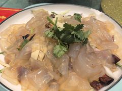 -鹤乡东北菜(崮山路店)