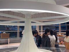 -HOT CRUSH趁热集合·现烤面包(环球港店)
