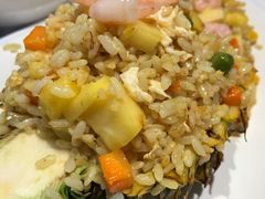菠萝鲜虾炒饭-卜秀铁板烧(食通天美食广场店)