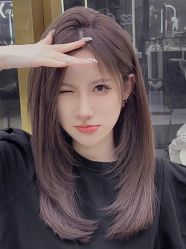 -妃格美发沙龙·烫发·染发