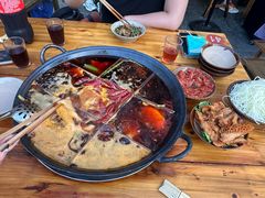 -正南齊北重庆老火锅(光华村直营店)