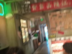 -红九格老火锅(三峡广场店)