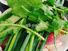 蘸酱菜-老村长农家院