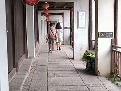 -丝绸小镇荻港古村