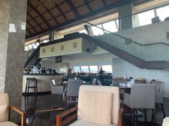 -三亚湾海居铂尔曼度假酒店