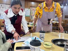 -东巴谷野生菌火锅餐厅