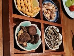 -梅间堂茶馆(绿地缤纷城店)