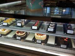 面包甜点陈列柜-新发展亚太JW万豪酒店·福苑咖啡厅