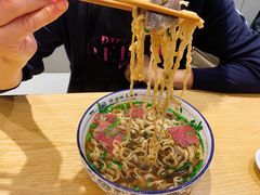 -镇南锅盖面馆(解放路店)