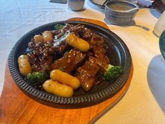 -八府香鸭·啫啫煲(华山路店)