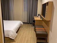 -7天优品·南京东南大学鼓楼医院店