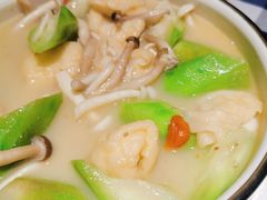 丝瓜菌菇鱼腐-阿妹小海鲜(下角店)