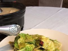 炝炒牛心菜-巴音浩日娲·蒙餐(双林东路店)