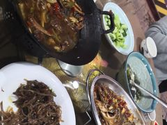-临街徽菜馆·正宗黄山味