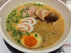 一乐豚骨拉面-火影忍者一乐拉面(环球港店)