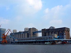 -丹东路渡口(轮渡站)