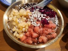 五彩水果手搓冰粉-包整·丝娃娃(一览甲秀楼风景店)