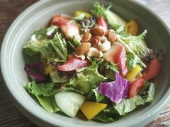 北极贝坚果大拌菜-瓦库茶馆17号(海汇港店)