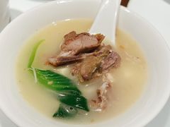 -红樱桃·欢乐餐厅(太原里店)