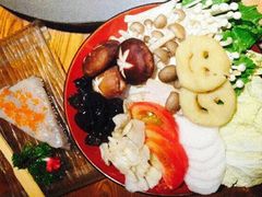 -咕嘟草帽鱼·牛奶一样的鲜鱼汤(包河万达广场创始店)