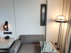-上海漕河泾万丽酒店